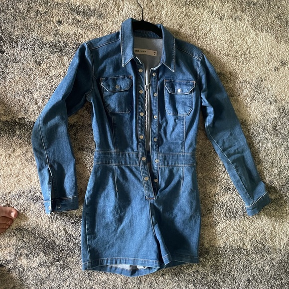 Denim romper - Picture 2 of 4